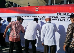 Penandatangan Deklarasi Damai Pilkades serentak