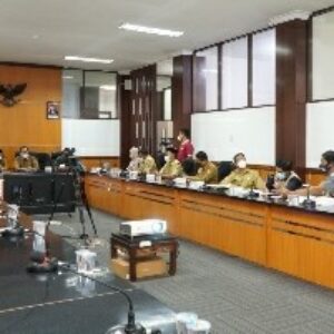 Pemkab Lotim Rakor evaluasi program sembako