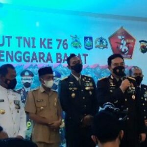 Bupati loteng apresiasi capaian vaksinasi 70 persen