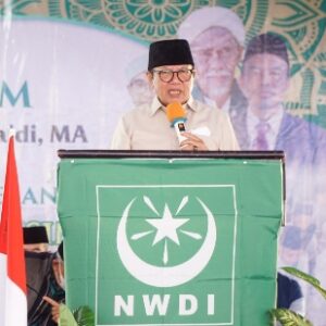 Wakil Bupati Lotim H Rumaksi