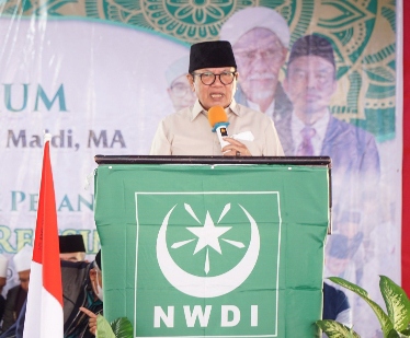 Wakil Bupati Lotim H Rumaksi