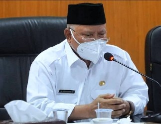 Bupati Lombok Timur HM Sukiman Azmy