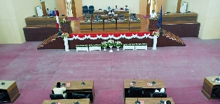 Sidang Paripurna DPRD Lombok Tengah
