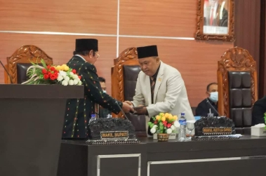 Wabup Rumaksi bersama Wakil Ketua DPRD Lotim Badran Ahsyid