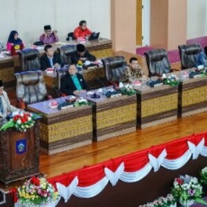 Sidang paripurna dewan bahas Ranperda tentang LPJ APBD Anggaran 2021