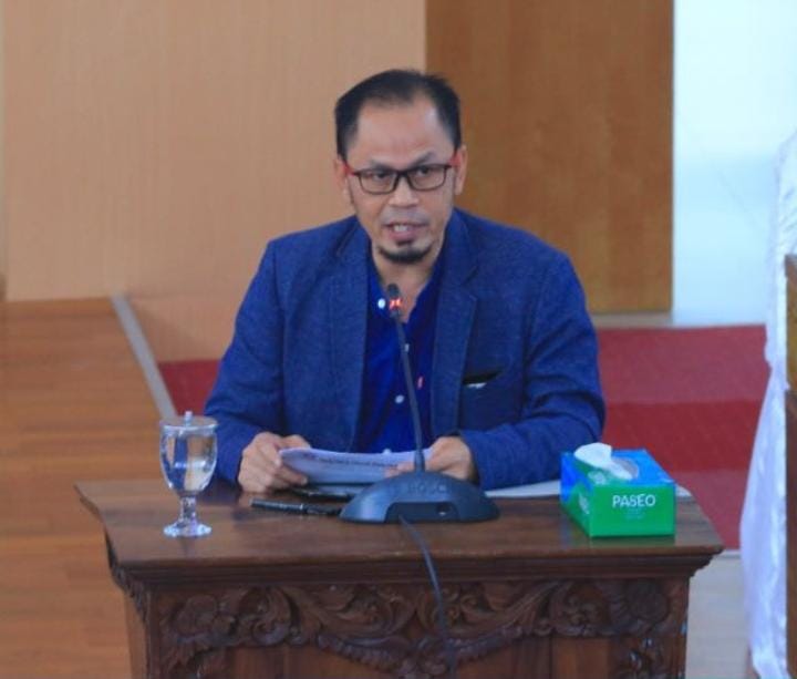 Ketua DPRD Loteng M Tauhid