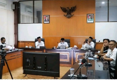 Bupati Lotim HM Sukiman Azmy Ikuti Rakor bersama Menko Marves bahas PMK