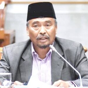 Prof. Dr. H. Galang Asmara, M.Hum